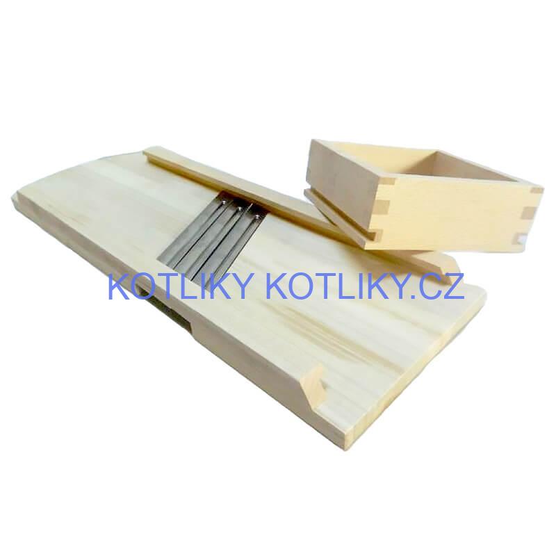 Ruční dřevěný kráječ zelí 3 nože 66 x 24 cm (střední)